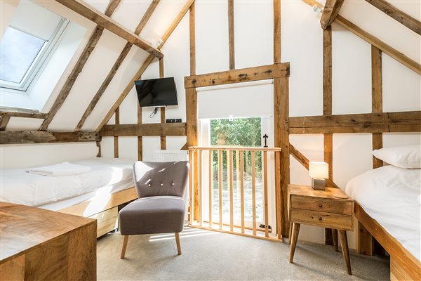 HAYLOFT TWIN BEDROOM